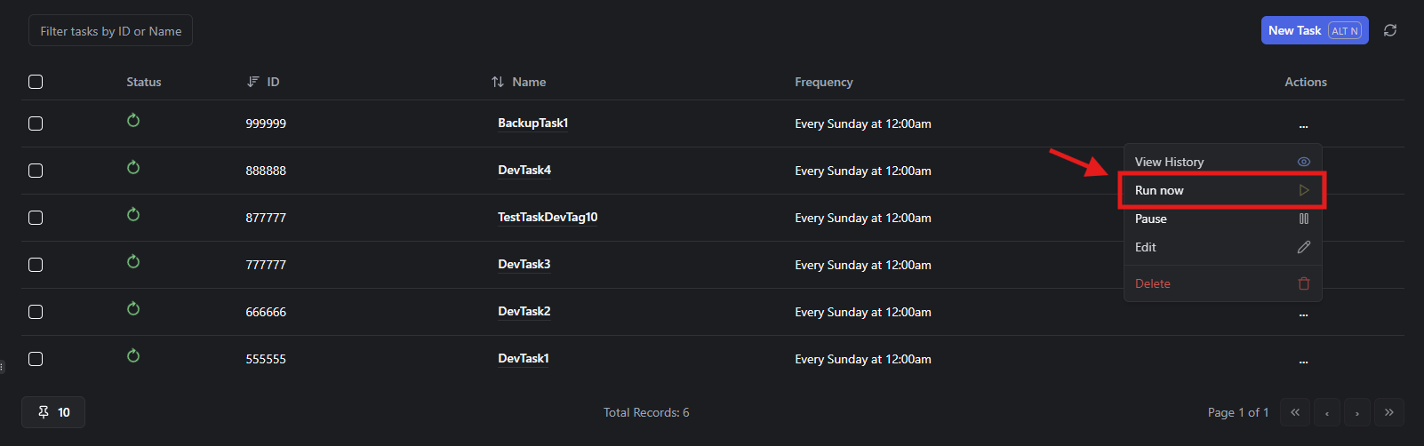 Scheduled Tasks main view showing task list with status and controls